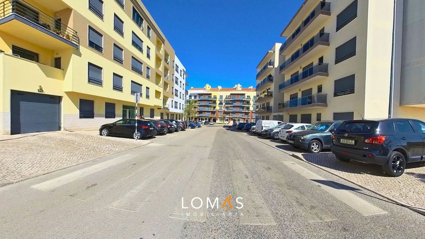 Imagem Vistas de duplex em Rua Pedro Hispano