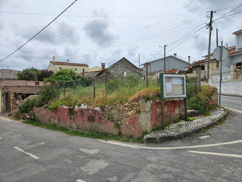 Imagem Fachada de  moradia geminada em Rua Santa Rita, 1
