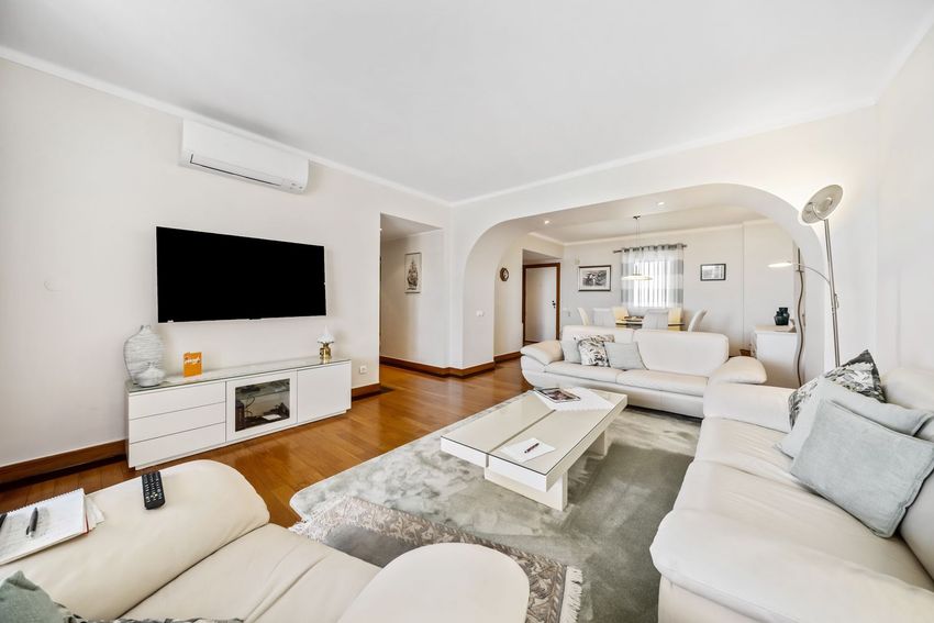 Зображення Вітальня, квартира t2, Avenida Cerro da Vila