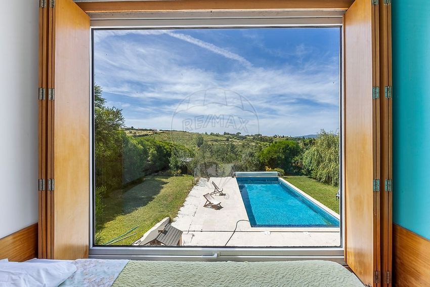 Imagem Piscina de  quinta em Alenquer