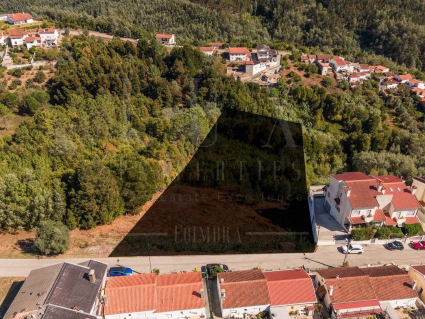 Imagem Terreno de terreno em Lomba