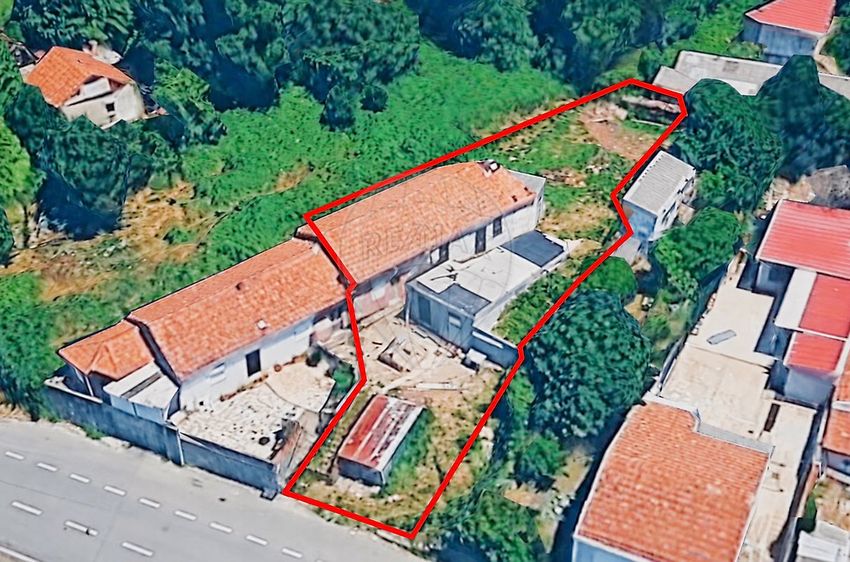 Зображення  окремий будинок чи котедж, Baguim do Monte