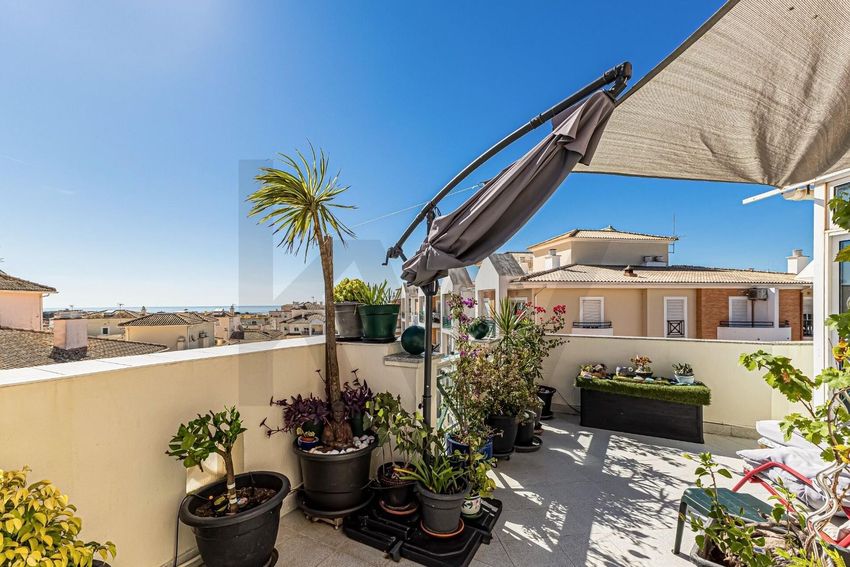 Imagem Terraço de penthouse em Urbanização Quinta da Torre s/n