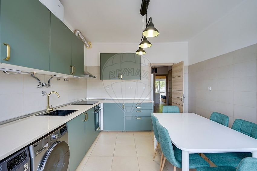 Imagem Cozinha de apartamento t2 em Castanheira do Ribatejo e Cachoeiras