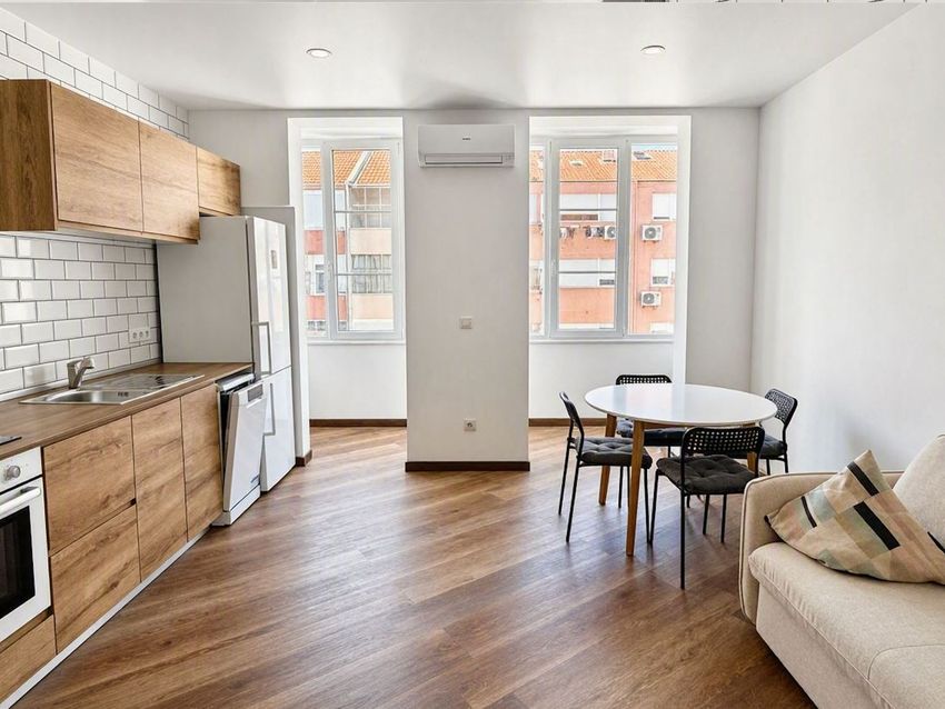 Imagem Sala de estar de apartamento t1 em Praceta Dom Carlos I, 8