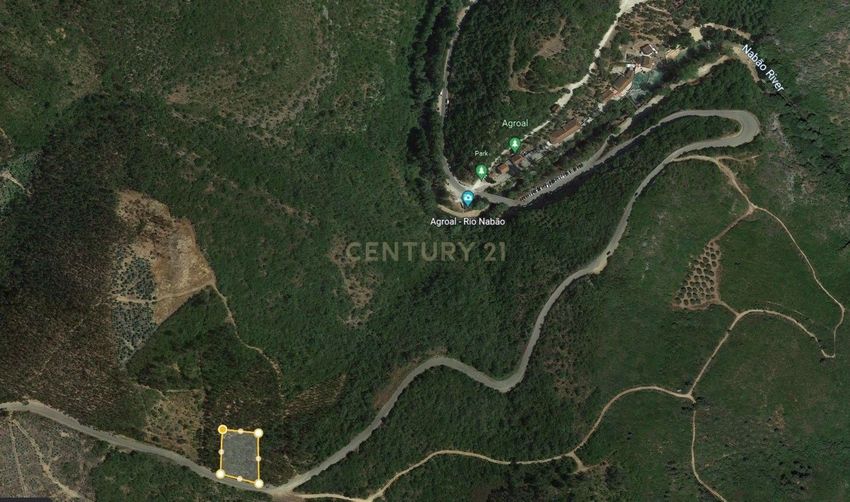 Imagem de terreno em Estrada Sem Nome