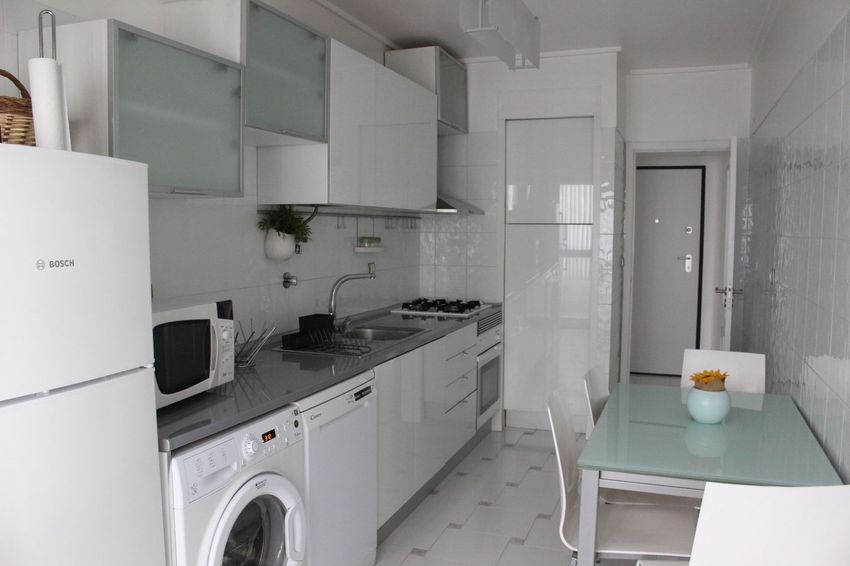 Imagem Cozinha de quarto em Rua Ary dos Santos, 12