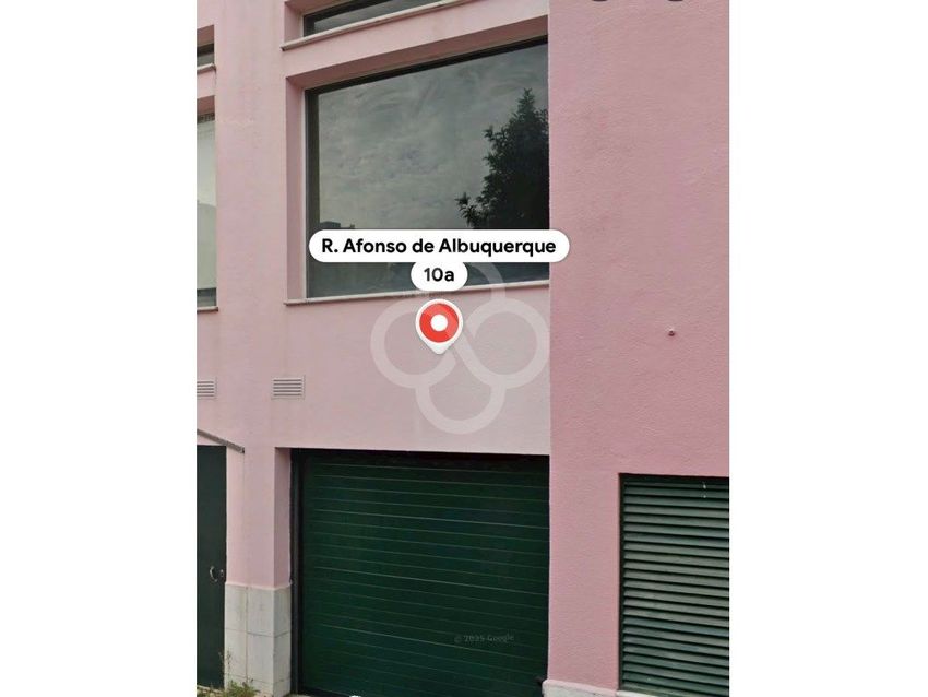 Imagem de garagem em Rua Afonso de Albuquerque