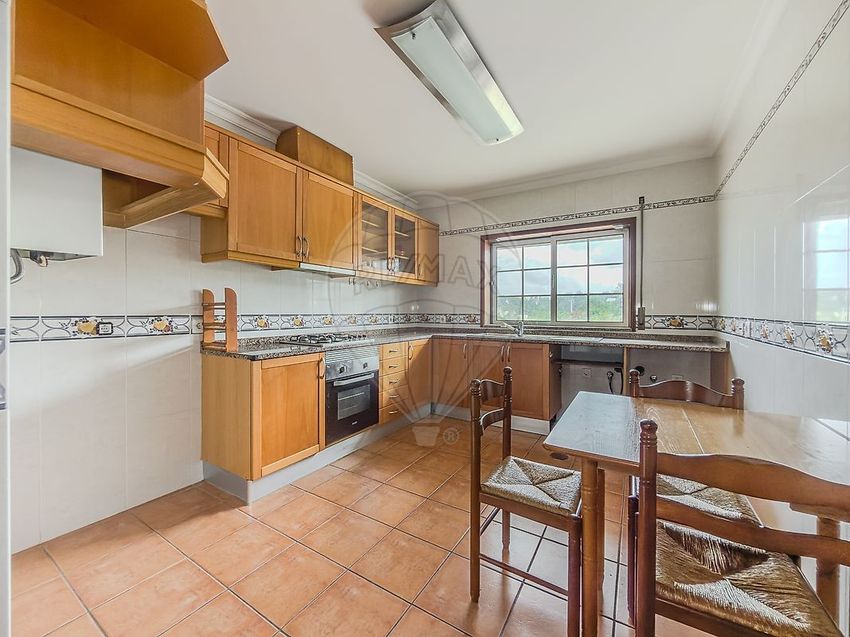 Imagem Cozinha de apartamento t1 em Santa Joana