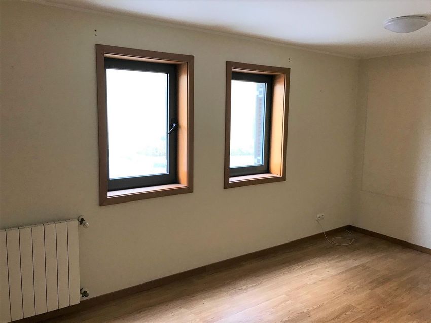 Imagem Sala de estar de apartamento t2 em Rua do Aleixo, 256