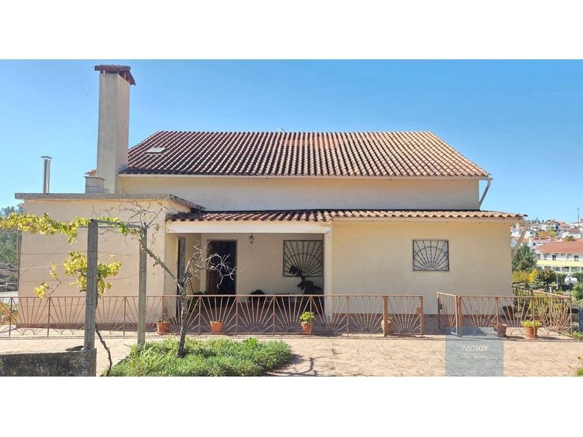Зображення Фасад,  окремий будинок чи котедж, Vila de Rei