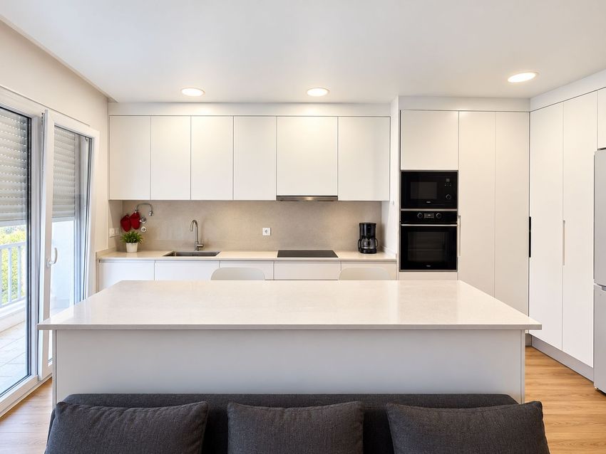 Imagem Cozinha de apartamento t1 em Rua dos Hermínios, 36