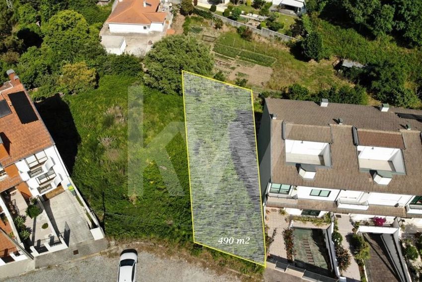 Imagem de terreno em Rua Flores s/n