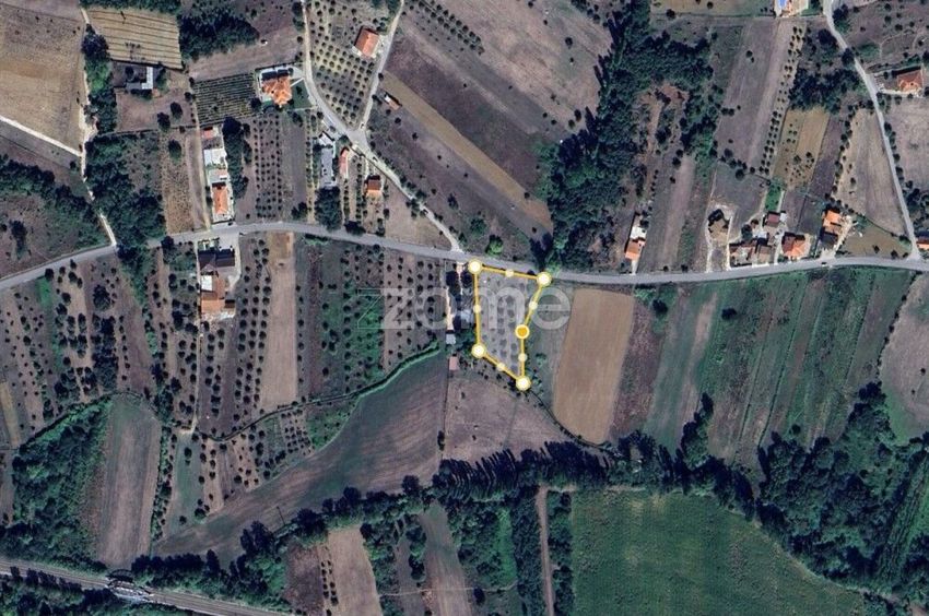Imagem Terreno de terreno em Em532 2, 113