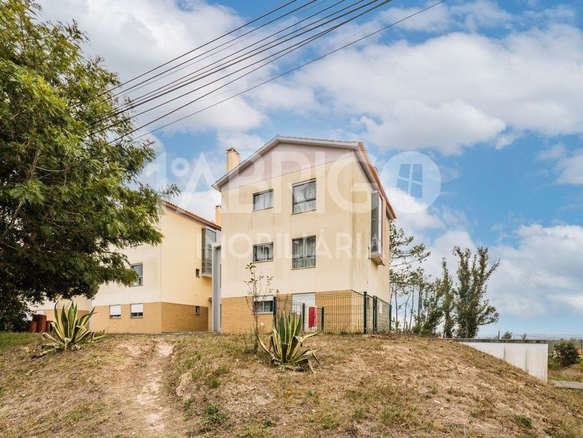 Зображення Фасад, квартира t4, Avenida Raínha Santa Isabel, 1