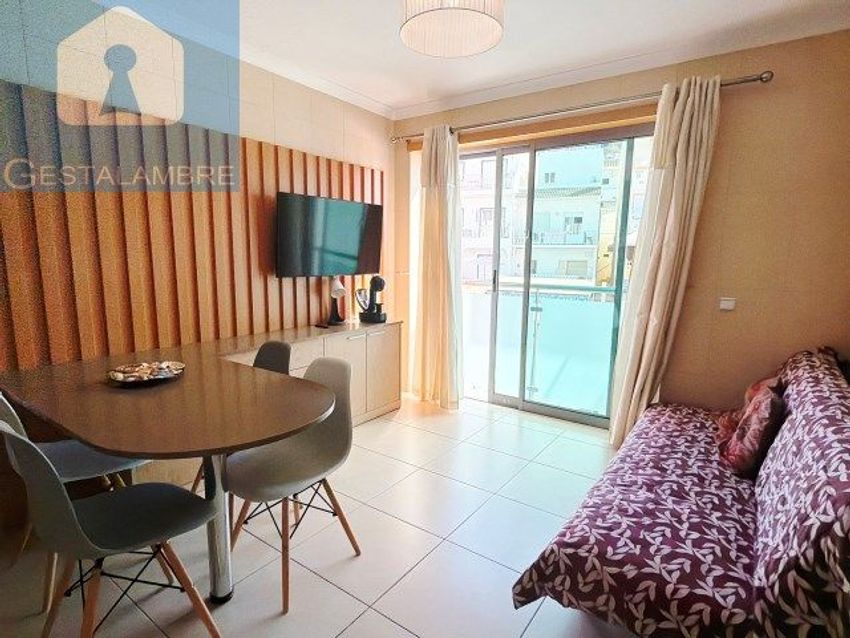Imagem Sala de estar de apartamento t1 em Rua 25 de Abril s/n