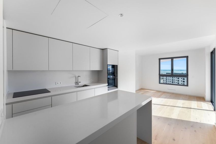 Imagem Cozinha de apartamento t1 em Rua dos Argonautas