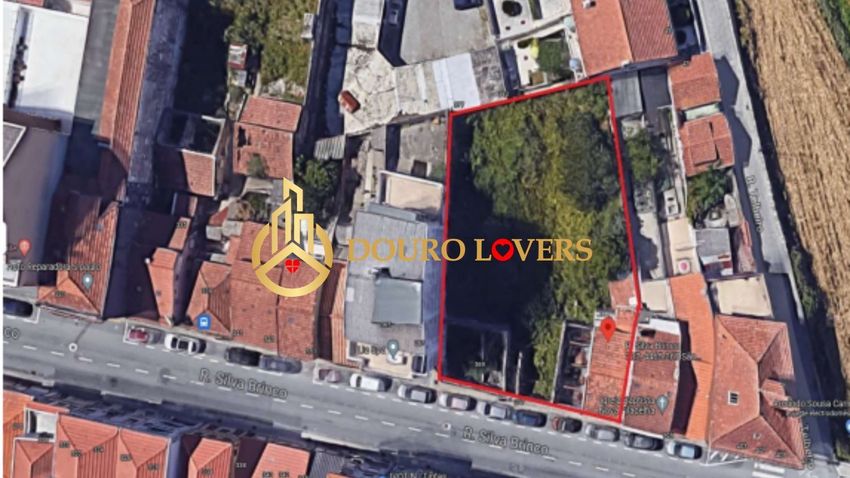 Imagem de terreno em Rua Silva Brinco