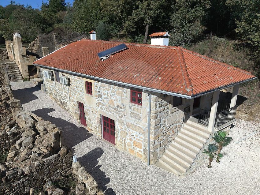 Зображення Фасад,  окремий будинок чи котедж, Covas e Vila Nova de Oliveirinha
