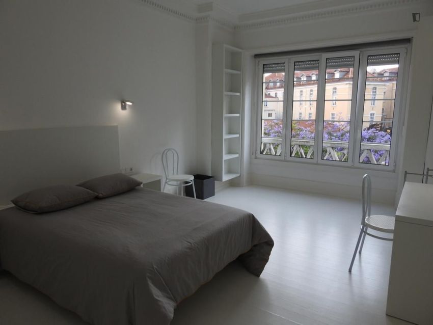Imagem Quarto de quarto em Avenida 5 de Outubro