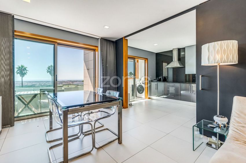 Imagem Sala de estar de apartamento t2 em Rua Albino Francisco das Neves, 228