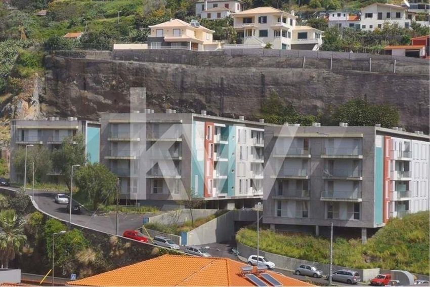 Imagem Piscina de apartamento t2 em R. da Ribeira