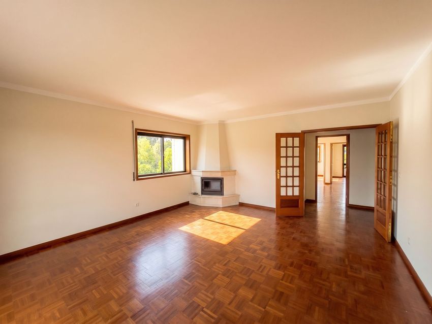 Imagem Sala de estar de apartamento t4 em Rua de Santo António de Contumil