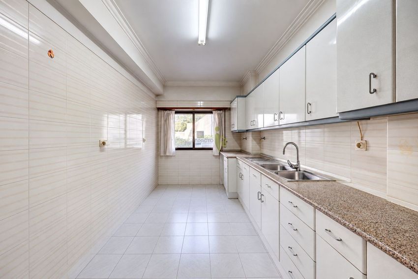 Зображення Кухня, квартира t3, Avenida Miguel Bombarda, 6