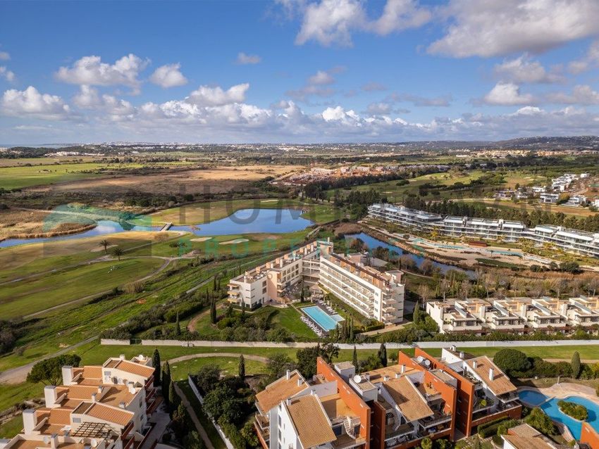 Imagem Vistas de apartamento t2 em Caminho do Lago