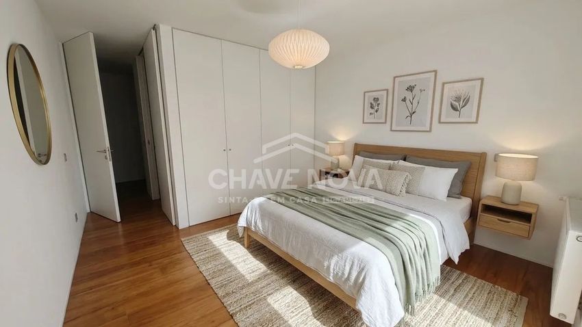 Imagem Quarto de apartamento t3 em Rua João Martins Branco, 120
