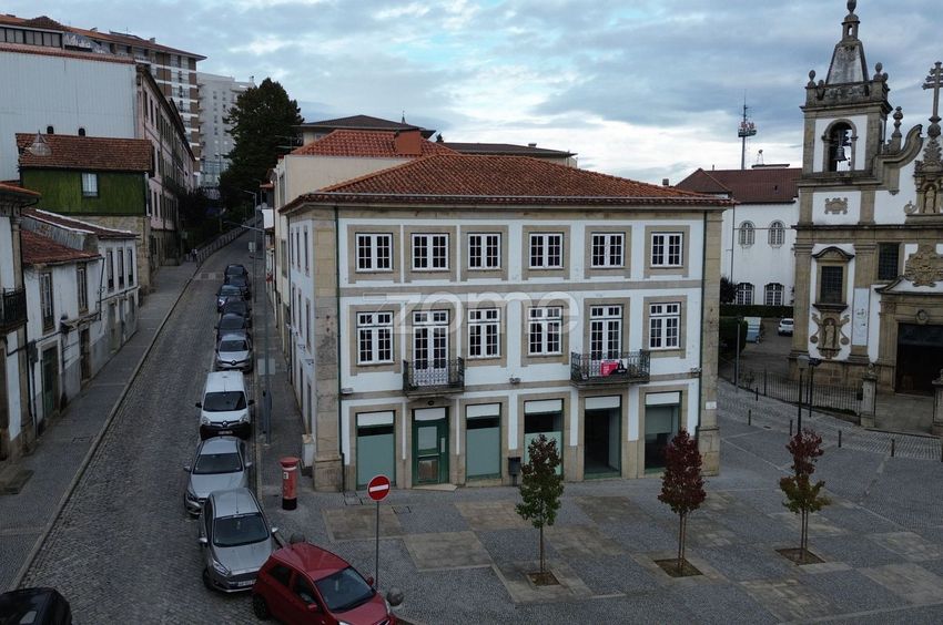 Imagem Vistas de prédio em Avenida Aureliano Barrigas