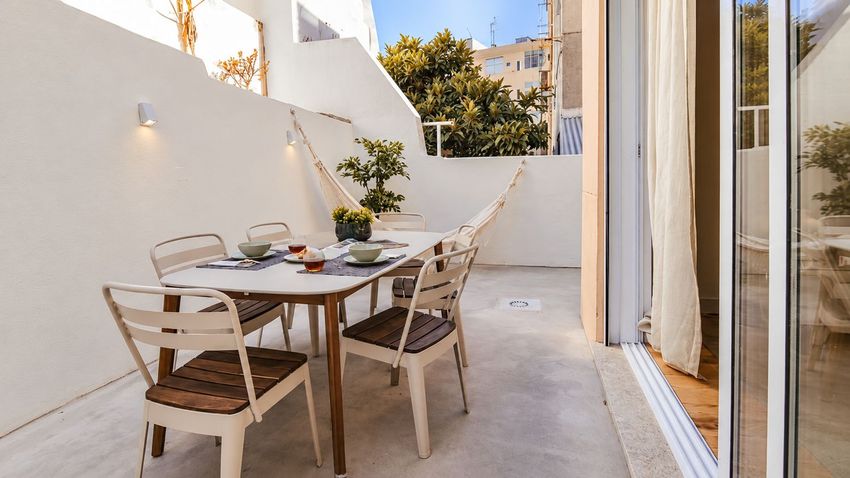 Imagem Terraço de apartamento t2 em Rua Bernardino de Oliveira, 21