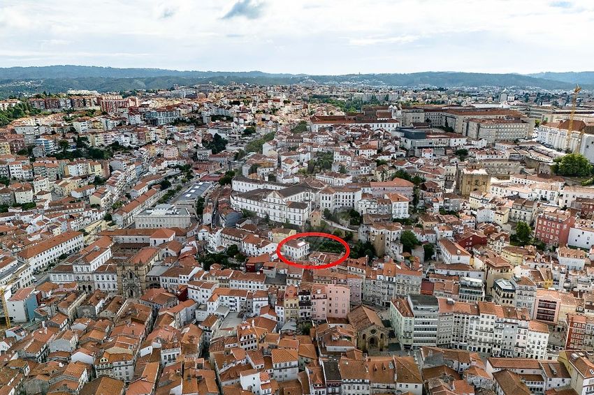 Зображення Околиці, житлова будівля, Rua do Corpo de Deus, 38