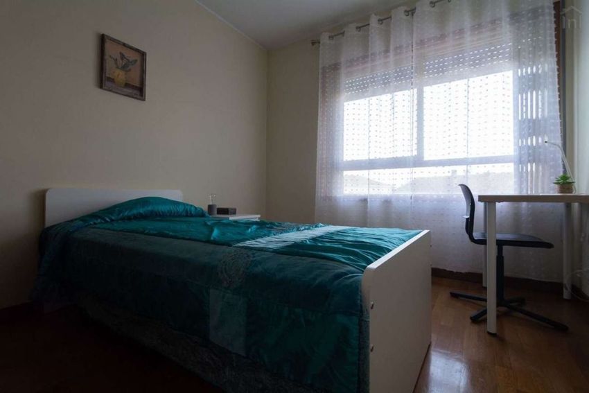 Imagem Quarto de quarto em Avenida de Fernão de Magalhães