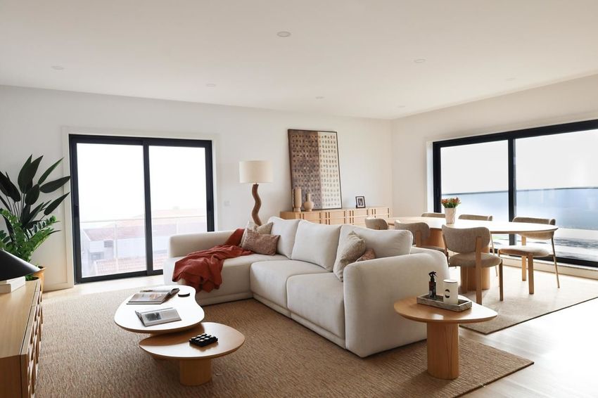 Imagem Sala de estar de apartamento t4 em Travessa de Chamistães, 51