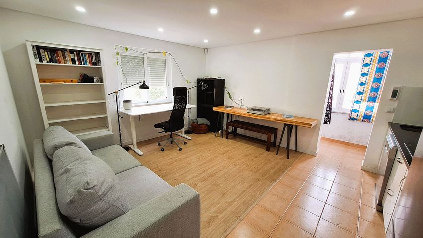 Imagem Sala de estar de apartamento t2 em Rua das Torcatas, 4