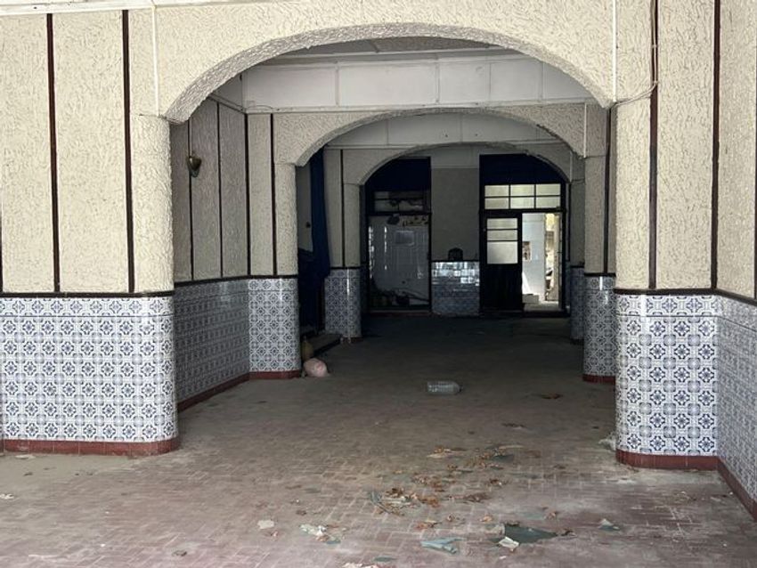 Зображення Вигляд, житлова будівля, Praça 8 de Maio, 25