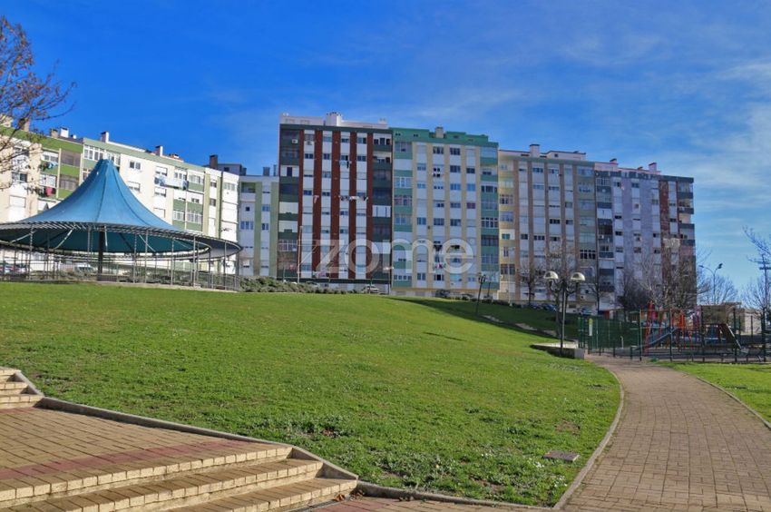 Зображення Деталі, квартира t2, Rua José Maria Pereira, 5