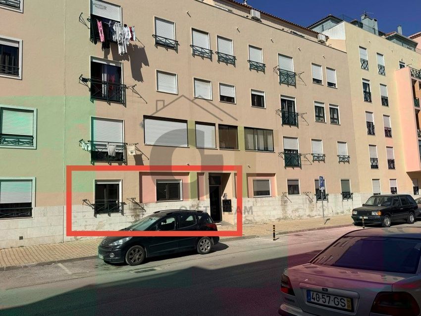Imagem Vistas de apartamento t3 em Centro da Quinta do Conde