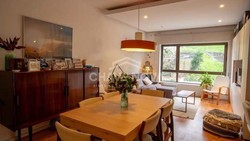 Imagem Sala de estar de apartamento t3 em Rua do Passeio Alegre, 322