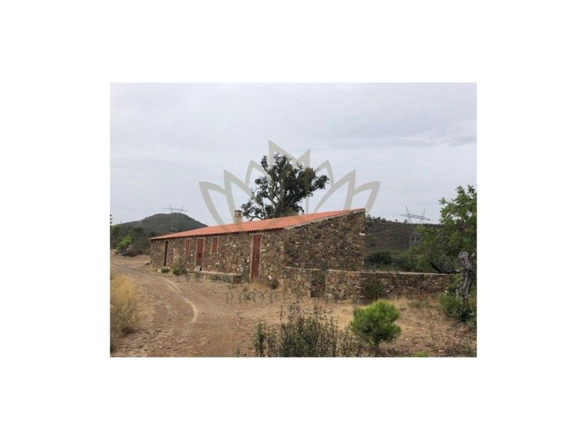 Imagem de  quinta em Estrada Sem Nome