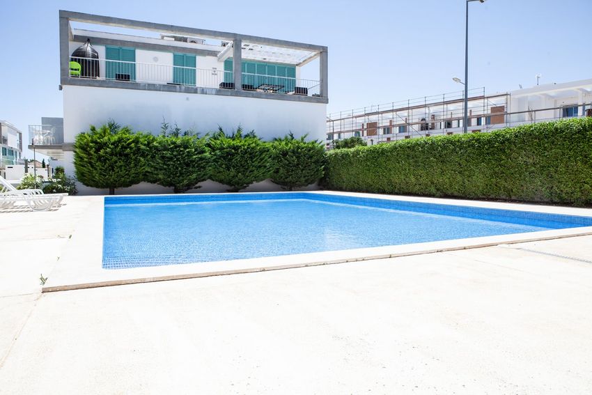 Imagem Piscina de apartamento t2 em Rua Capitão Nobre Canelas, 14