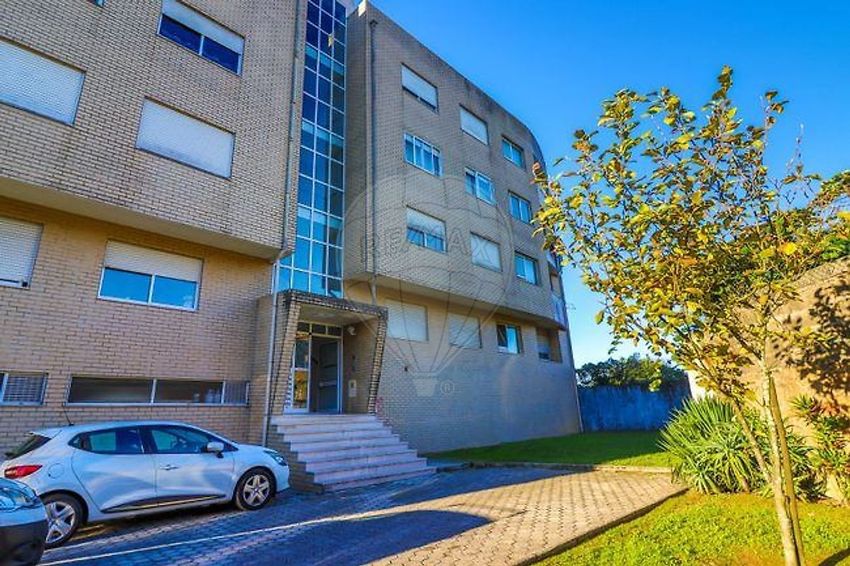 Imagem Vistas de apartamento t2 em Avenida Corgo