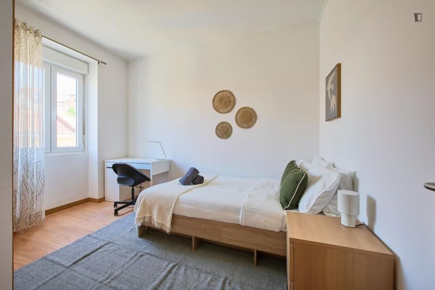 Imagem Quarto de quarto em Rua João de Menezes