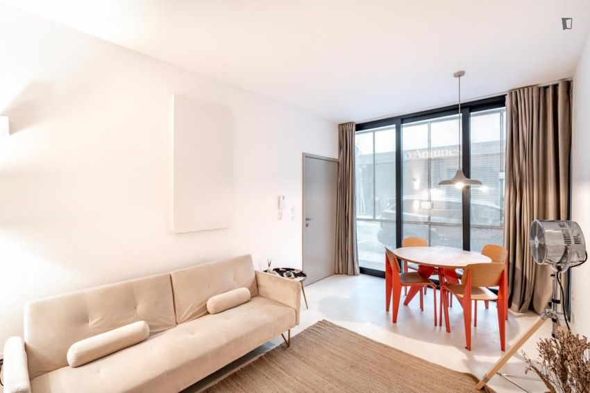 Imagem Sala de estar de apartamento t1 em Rua do Bonjardim
