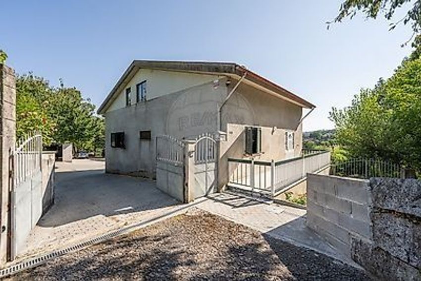 Зображення Фасад,  окремий будинок чи котедж, Travessa do Laranjal, 4730-300, Moure, Vila Verde, Braga б/н