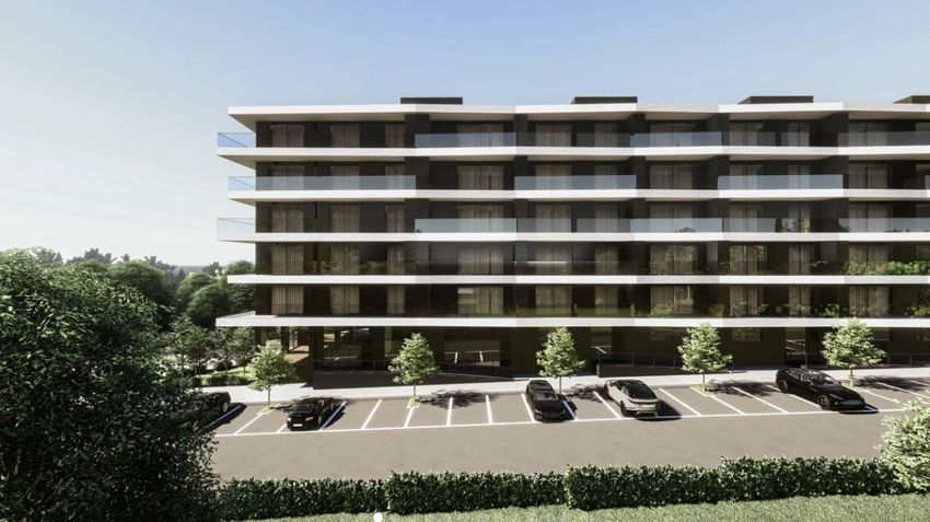 Imagem Fachada de apartamento t2 em Rua dona estefania s/n
