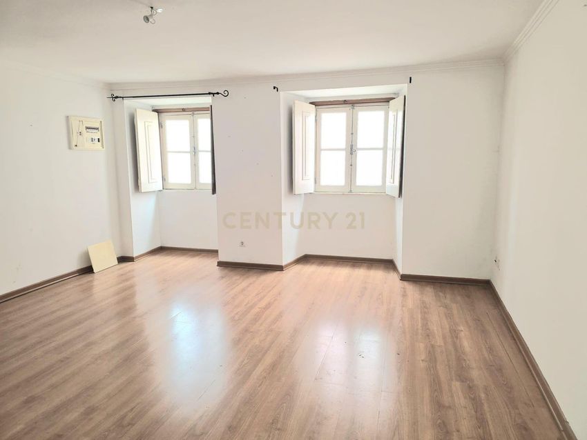 Imagem Divisão de apartamento t2 em Travessa das Mónicas, 19