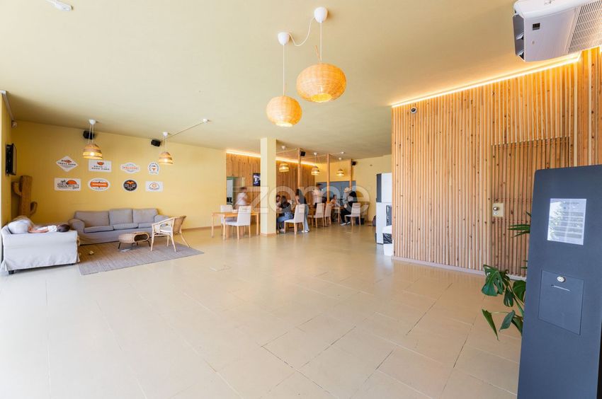 Imagem Hall de armazém em Rua Vilar do Senhor, 52