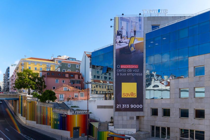 Imagem Vistas de escritório em Avenida Infante Santo, 2